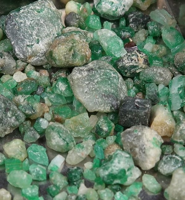 emerald specimens from swat pakistan 3