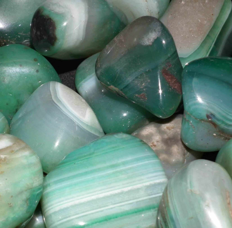 Tumbled Green Banded Agate