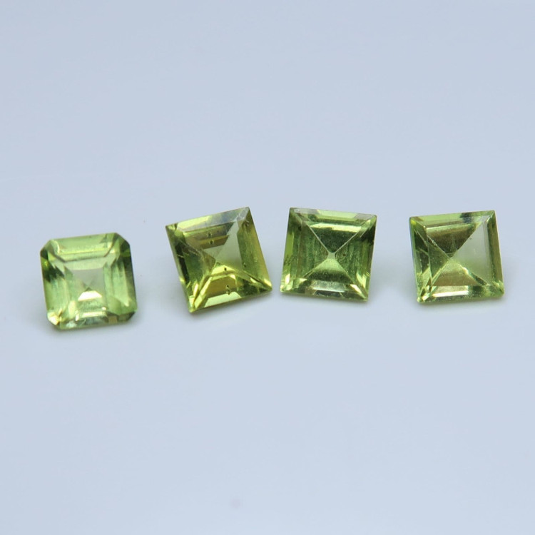 faceted green peridot for jewellery making