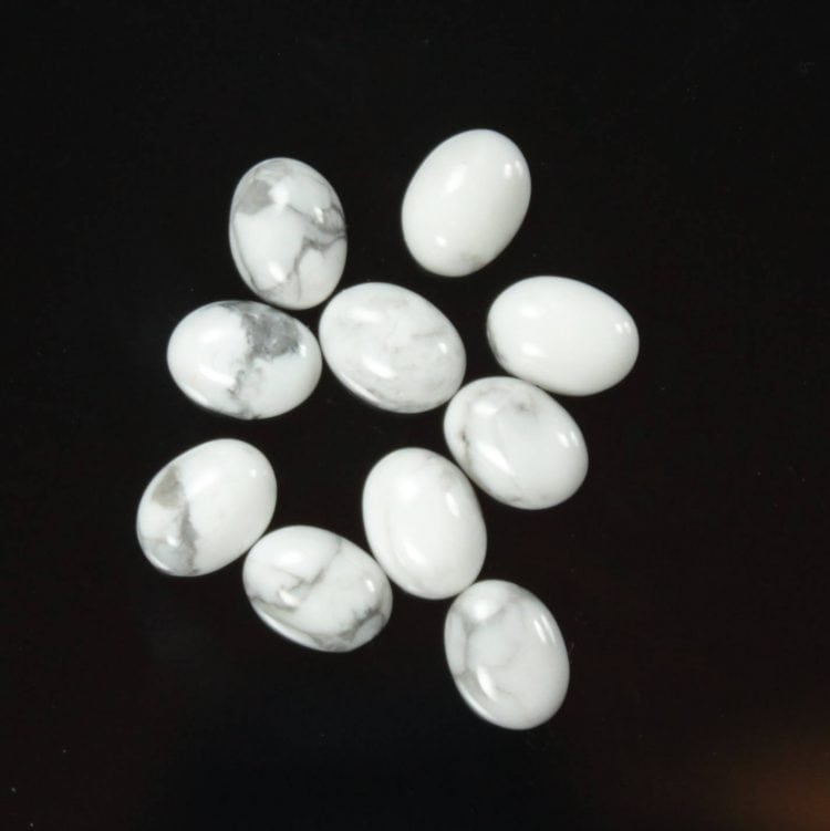 oval howlite cabochons 0043