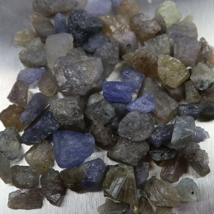 unheated tanzanite crystals from tanzania 3
