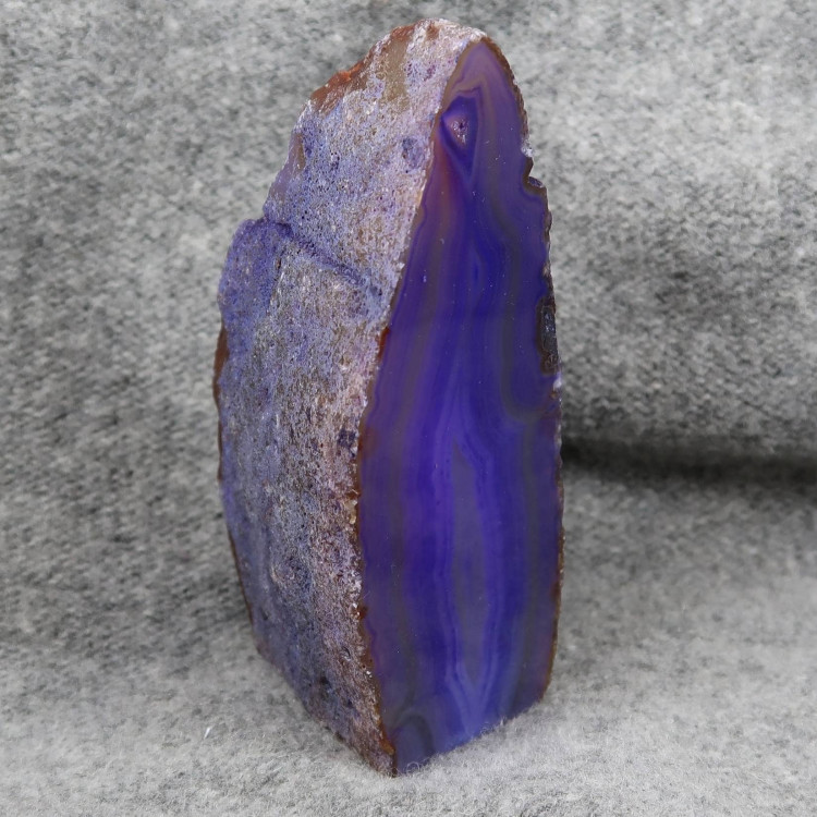 Dyed Agate Geode Standup 2