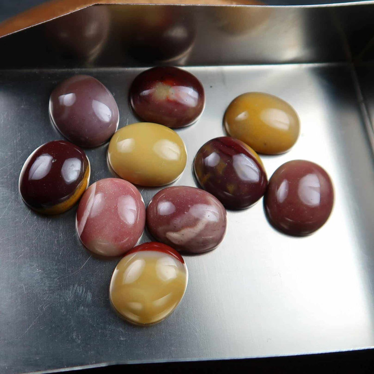 Mookaite cabochons for jewellery making