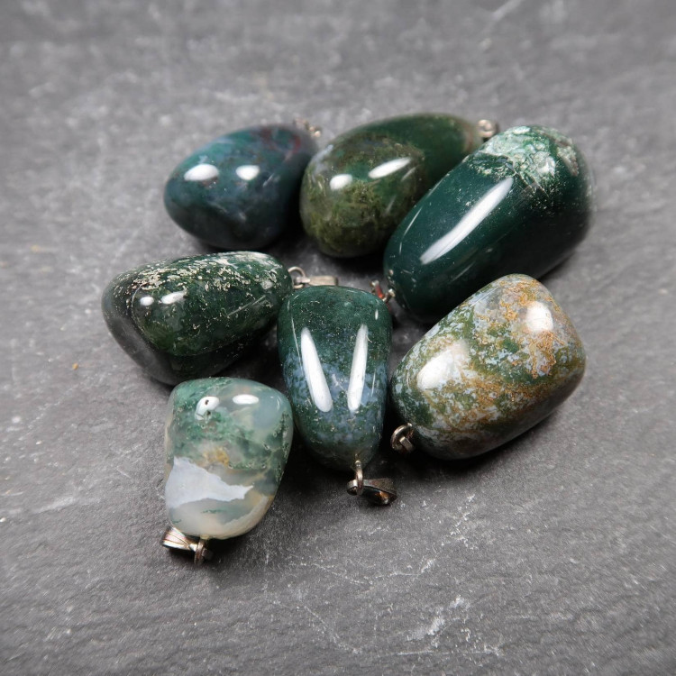 Green Moss Agate tumblestone pendants for jewellery making