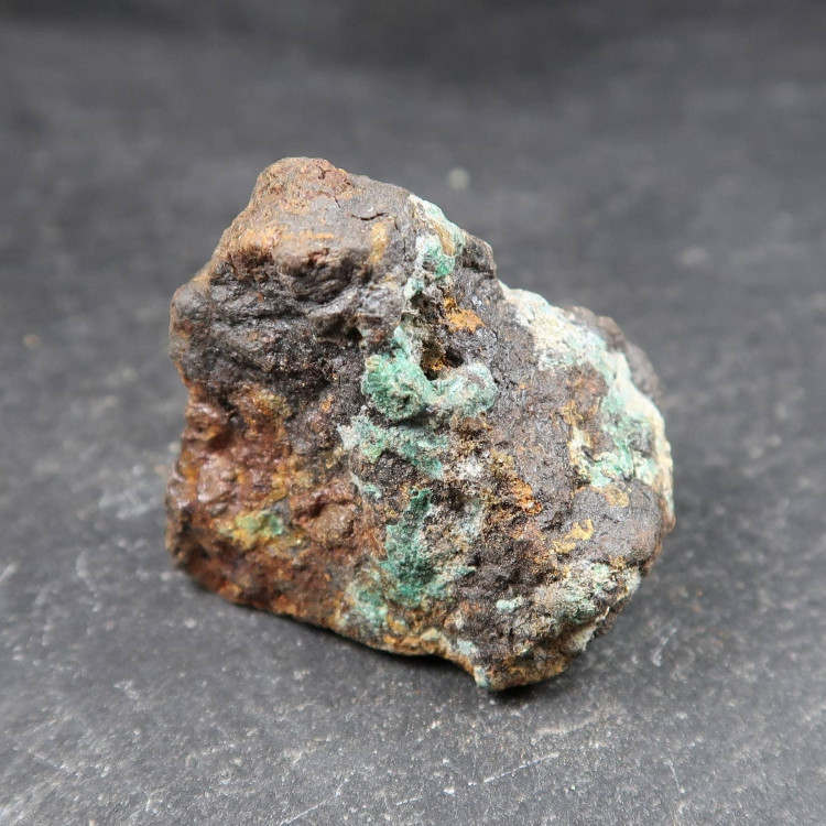 chalcopyrite and malachite on dolomite 5