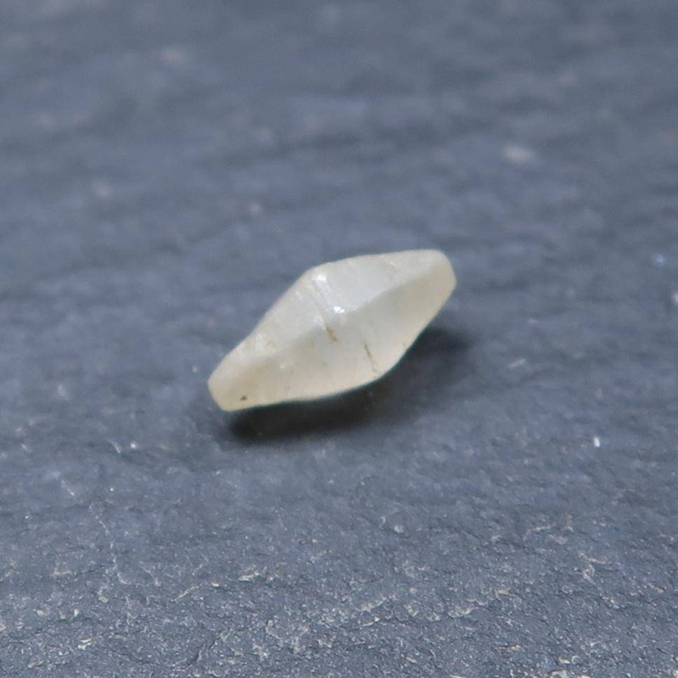 alluvial sapphire crystals from sri lanka 3