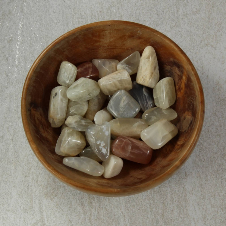 mixed colour moonstone feldspar tumblestones
