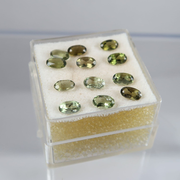 faceted moldavite for jewellery making 2