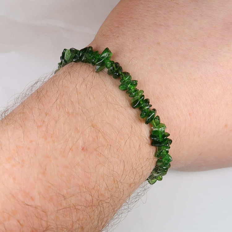 green diopside gemstone chip bracelets 4