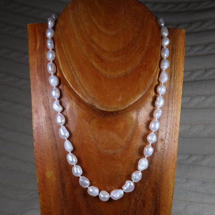 pearl bead necklaces 3